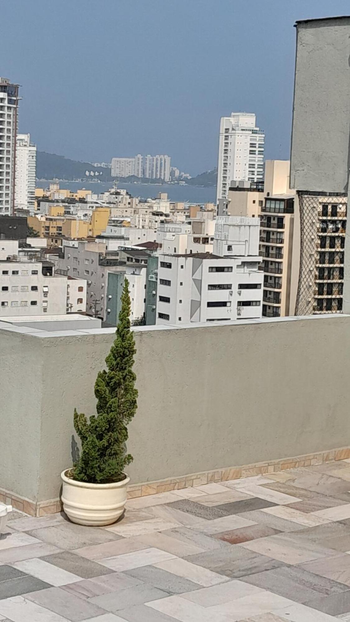 500M Da Praia, Predio Cm Piscina, 1Garagem, Wi-Fi 300 Mbps, Centro De Guaruja, Proximo A Praia E Comercio, Horarios Check-In E Check-Out Flexiveis, Churrasqueira, Extérieur photo